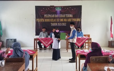 Pelepasan Dan Serah Terima Siswa Kelas XII