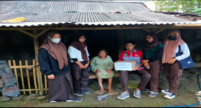 Bakti Sosial